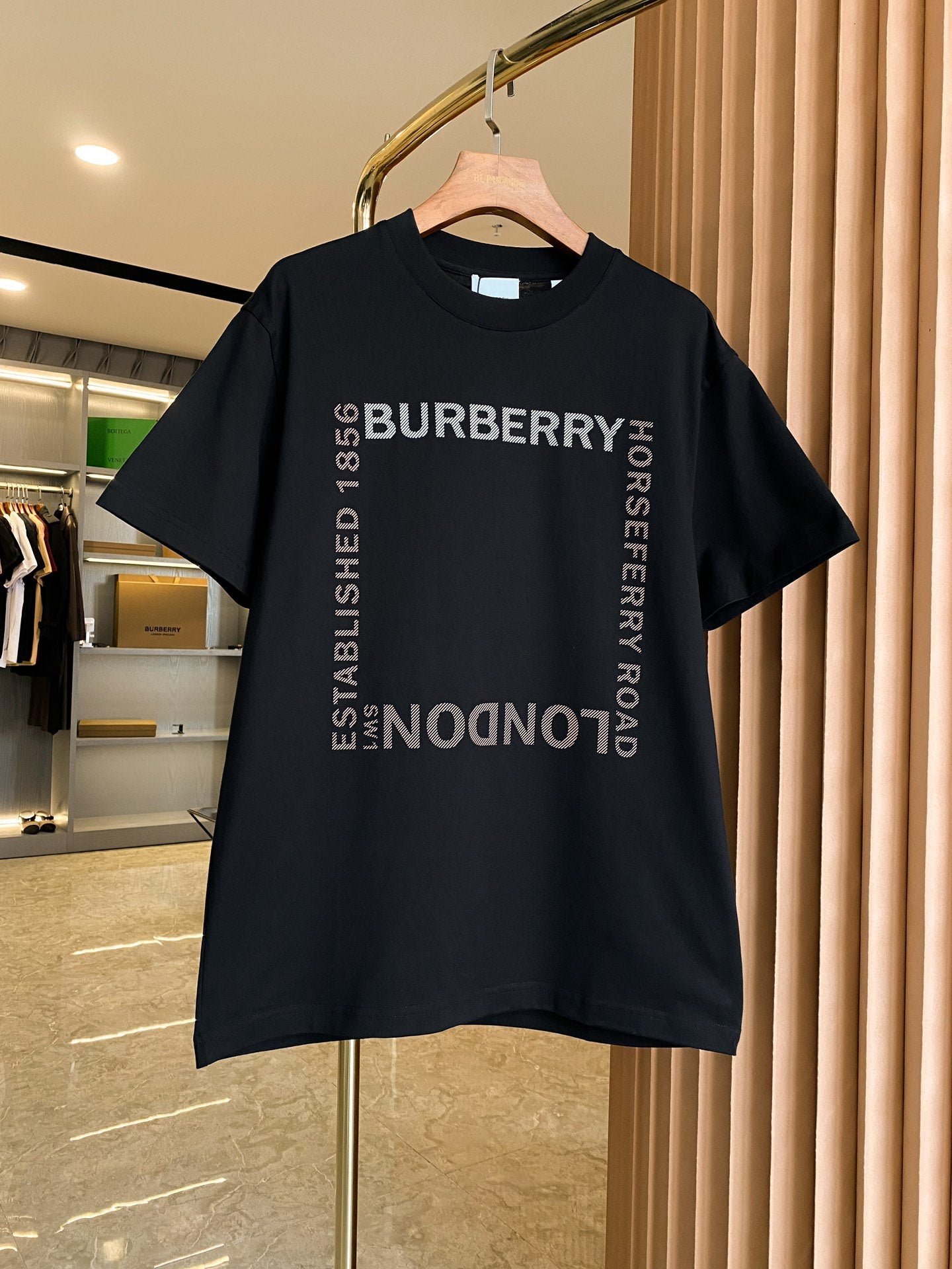 Burberry T-shirt NO.2