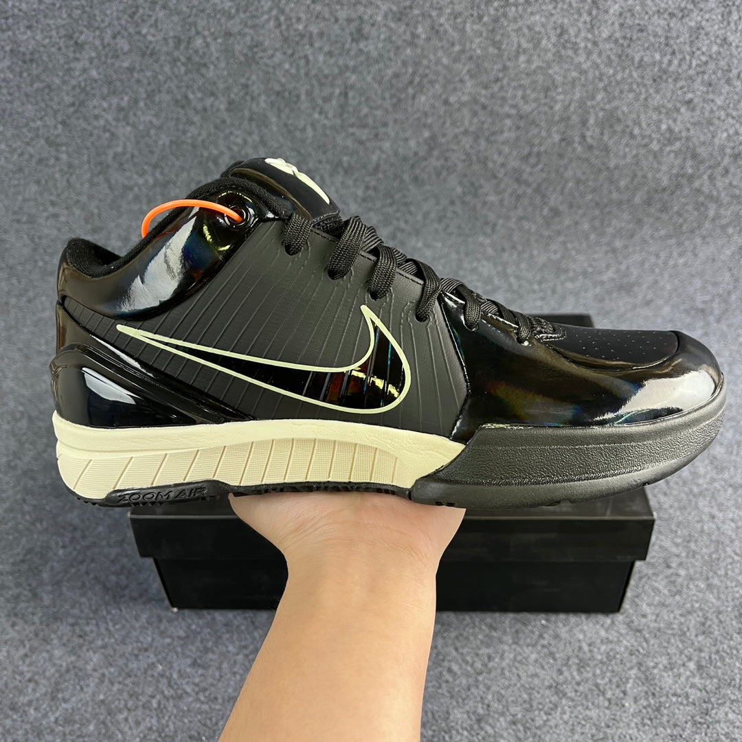 Max Batch-UNDEFEATED × Nike Zoom Kobe 4 Protro