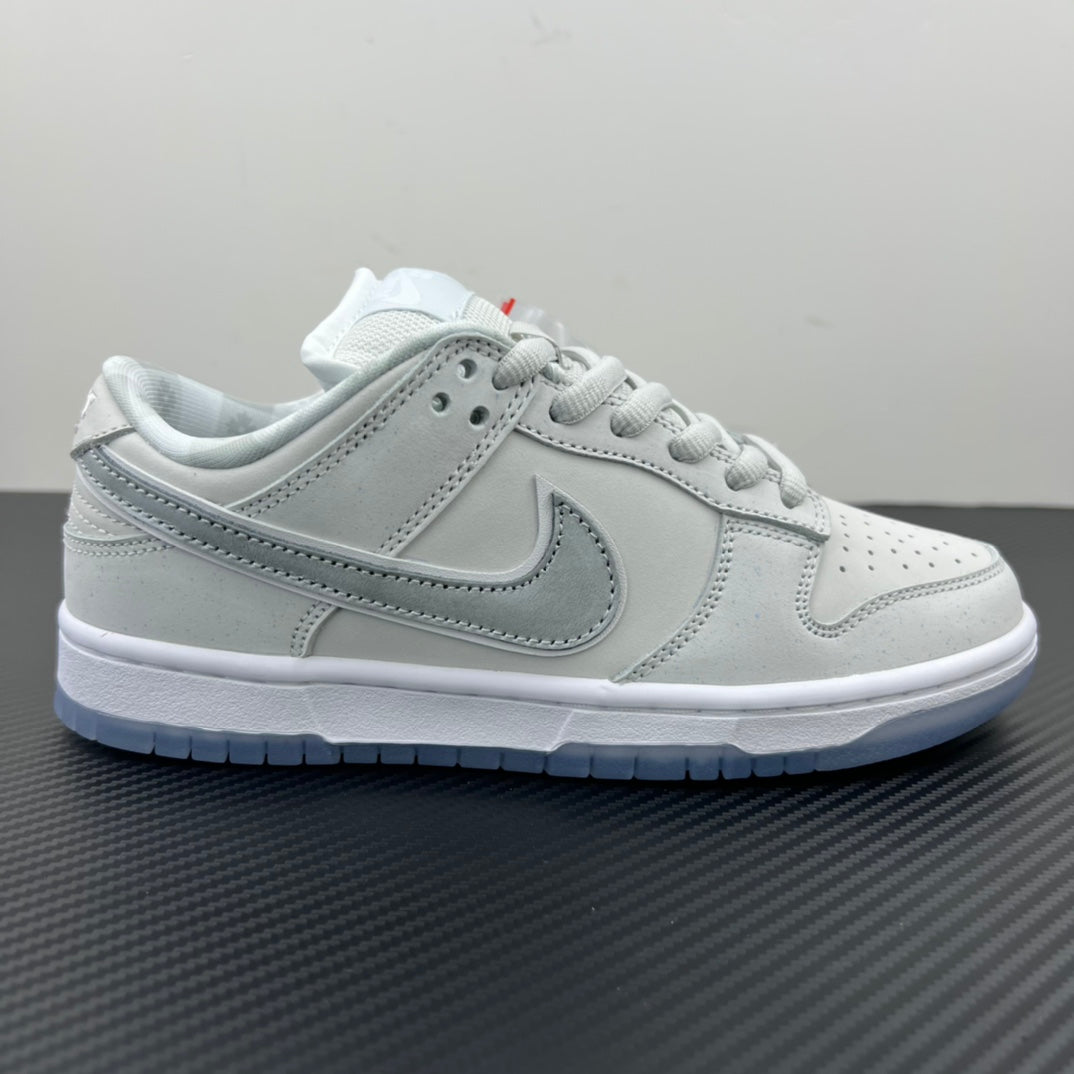 AY Batch-Concepts x NK SB Dunk Low "White Lobster"