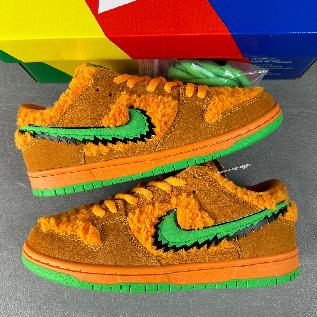 AY Batch-Nike Dunk SB Low "Orange Bear"