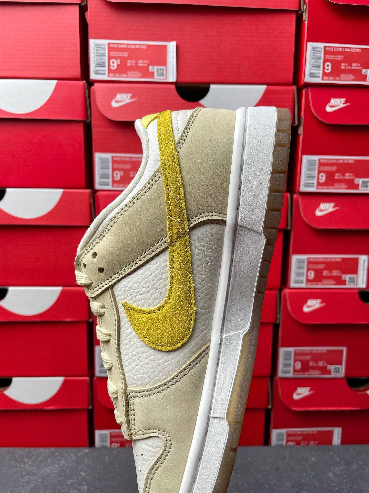 G Batch-Nike Dunk Low “Lemon Drop”