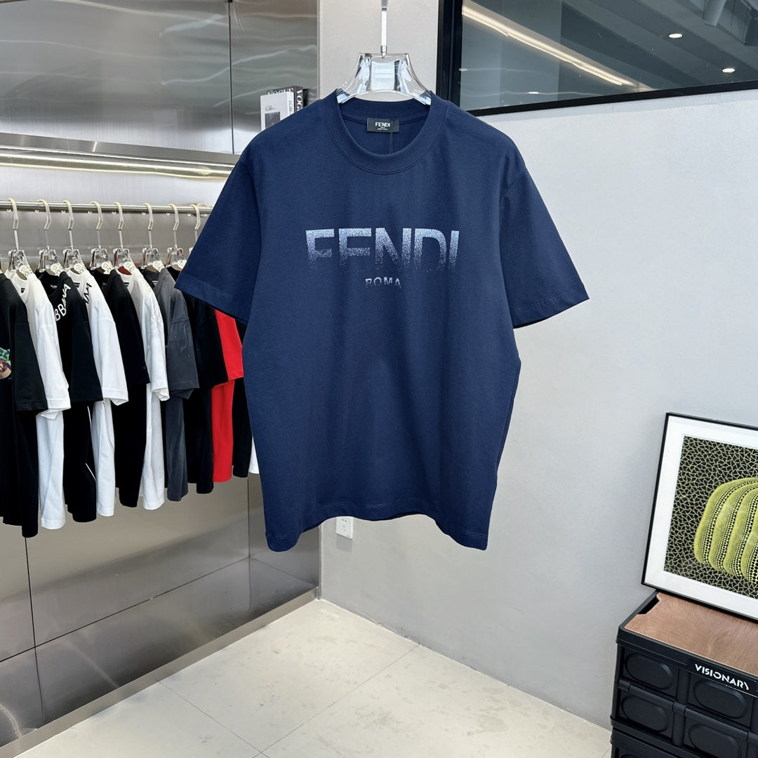 Fendi T-shirt NO.1