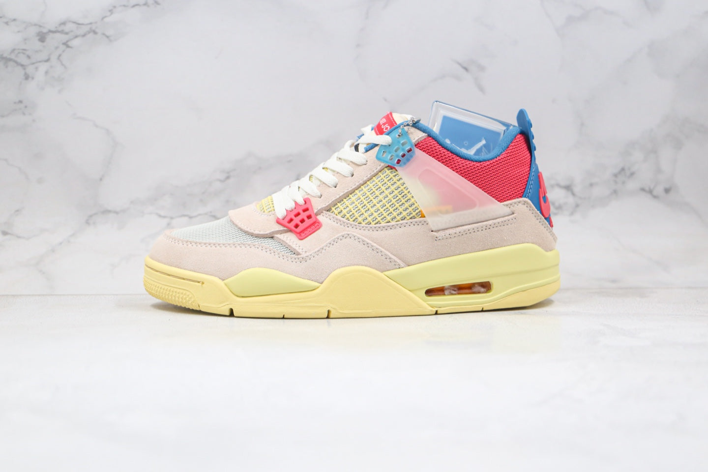 i8 Batch-Union LA × Air Jordan 4 “Guava ice”