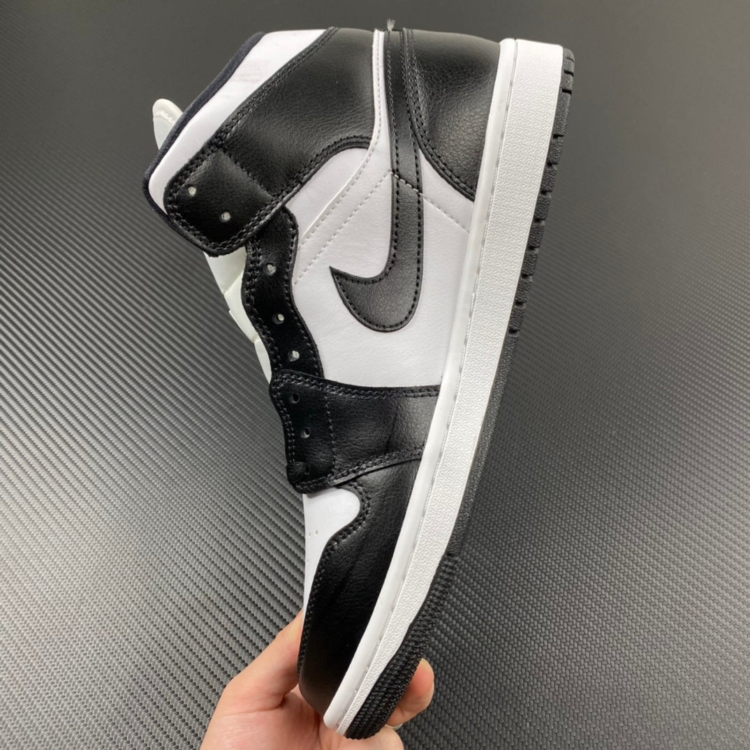 DT Batch-Air Jordan 1 Mid “Panda”