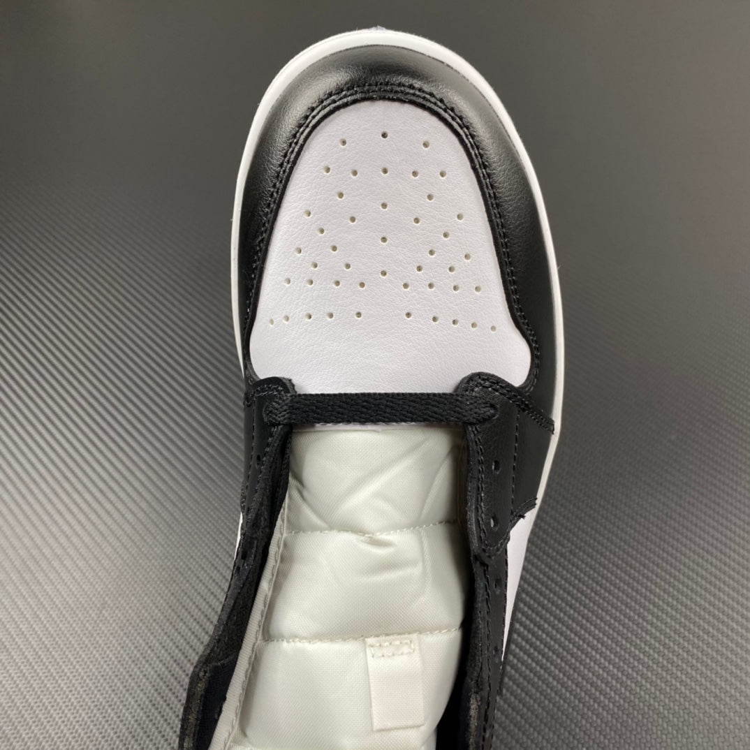 DT Batch-Air Jordan 1 Mid “Panda”