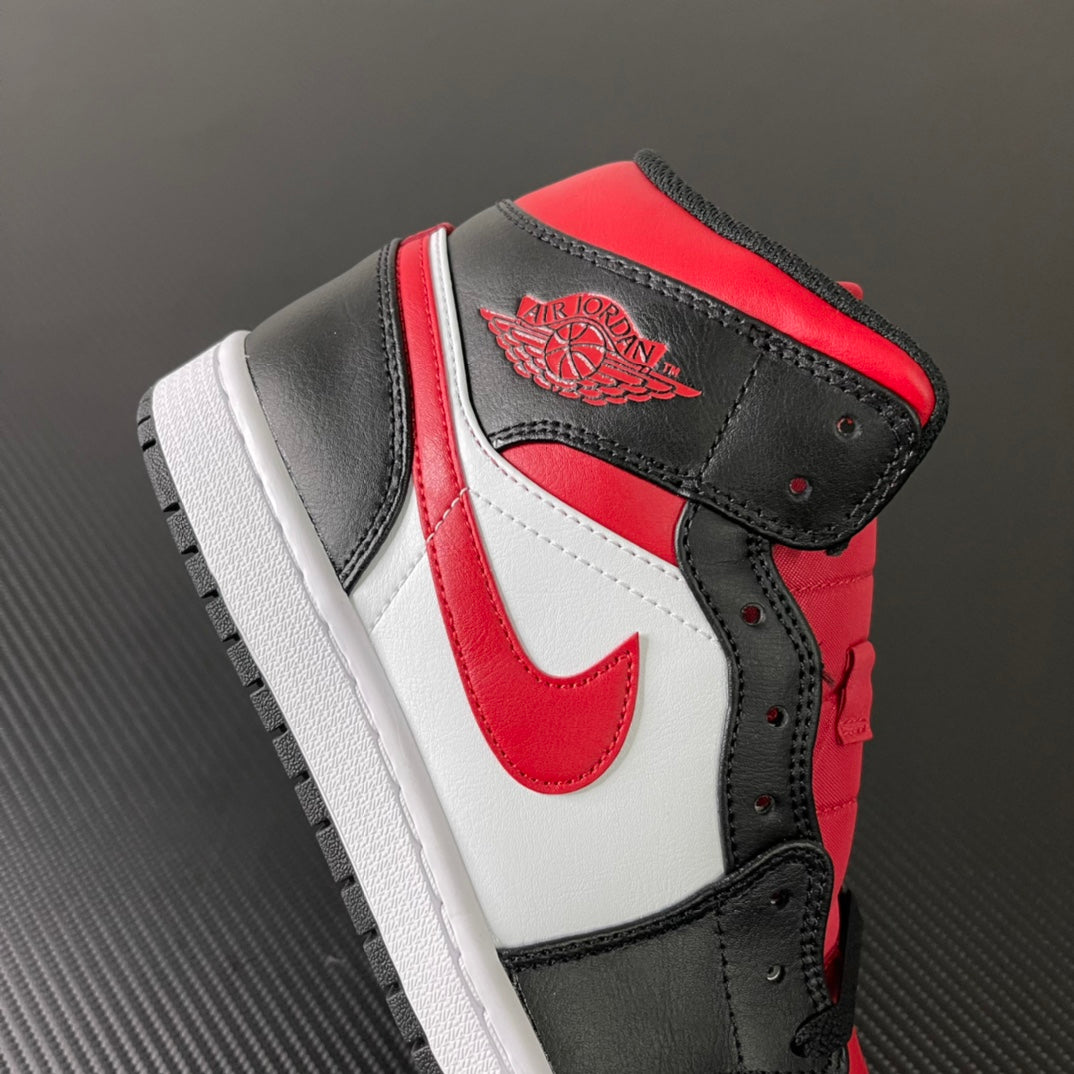 DT Batch-Air Jordan 1 Mid “Bred Toe”